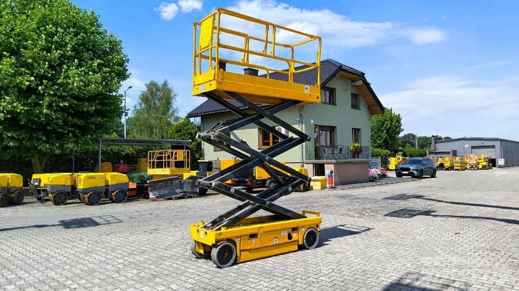 Haulotte Compact 8 Nožnicové zdvíhacie plošiny