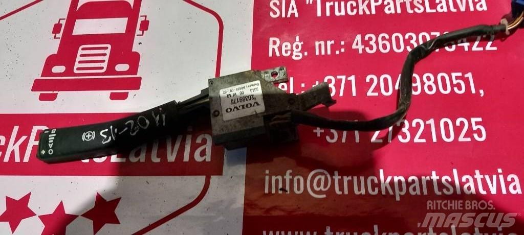 Volvo FH 12.    20399175 Kabíny a interiér