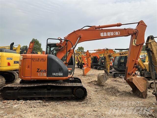 Hitachi ZX138 Pásové rýpadlá