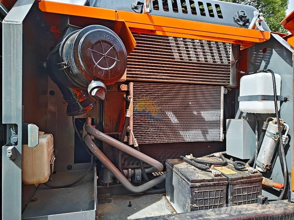 Hitachi ZX 130 Pásové rýpadlá