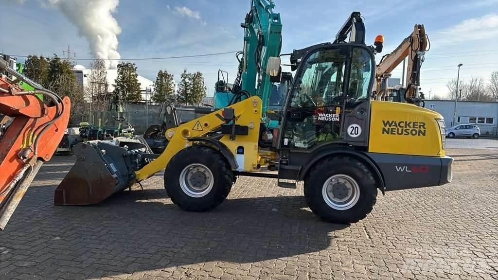 Wacker Neuson WL60 Kolesové nakladače