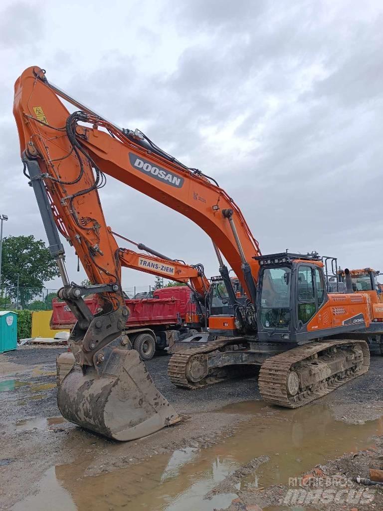 Doosan DX 340 LC-5 Pásové rýpadlá