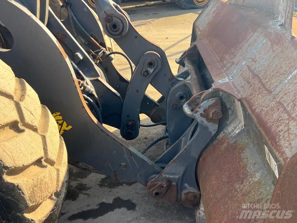 Volvo L 70 H Kolesové nakladače