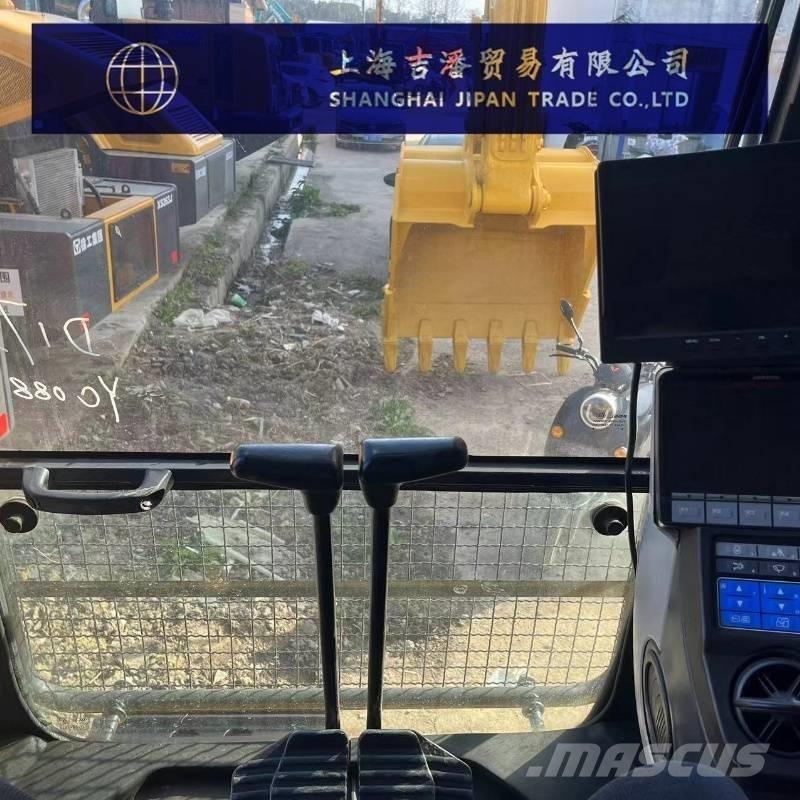 Komatsu PC 360 Pásové rýpadlá
