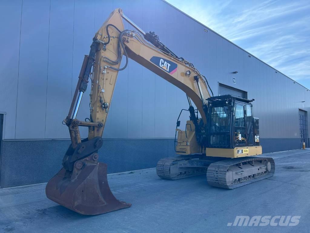 CAT 325 FL CR Pásové rýpadlá