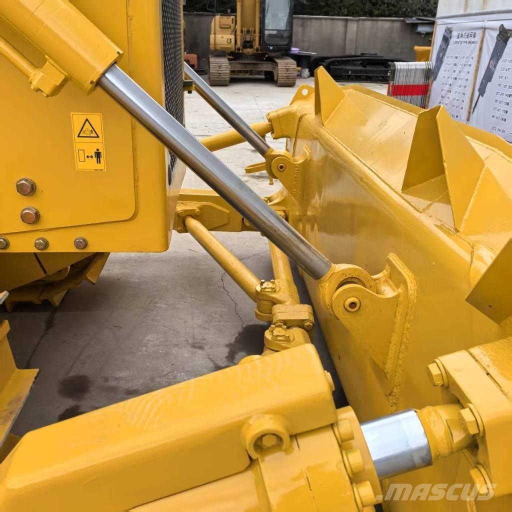 Shantui sd22l Pásové dozéry