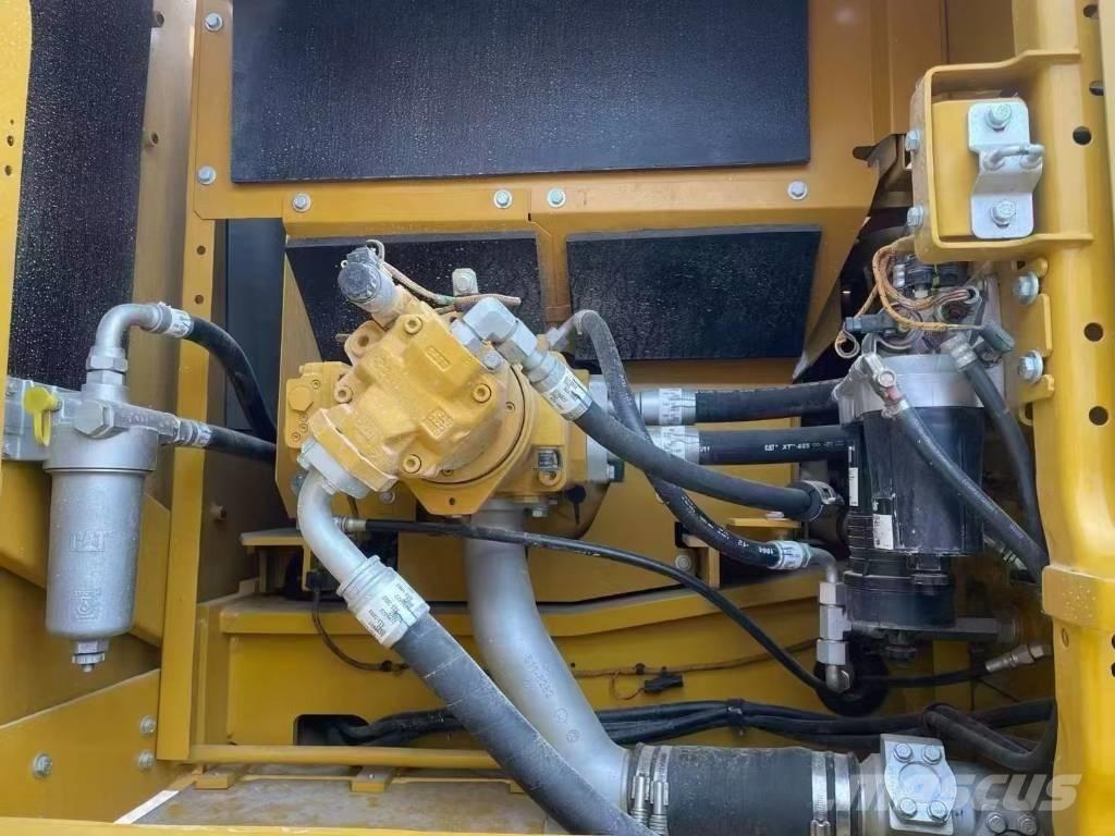 CAT 336GC Pásové rýpadlá