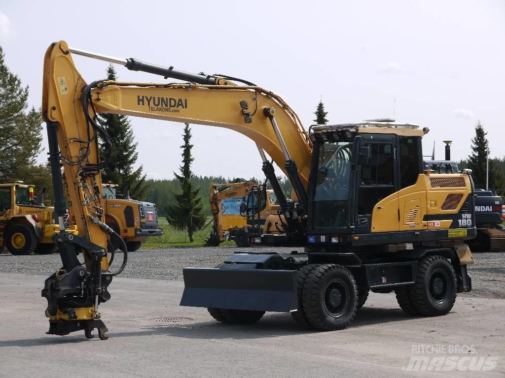 Hyundai HW 180 Kolesové rýpadlá