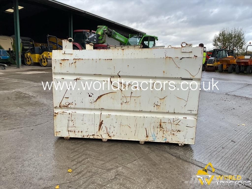 Western FUEL TANK Stavebníctvo - ostatné