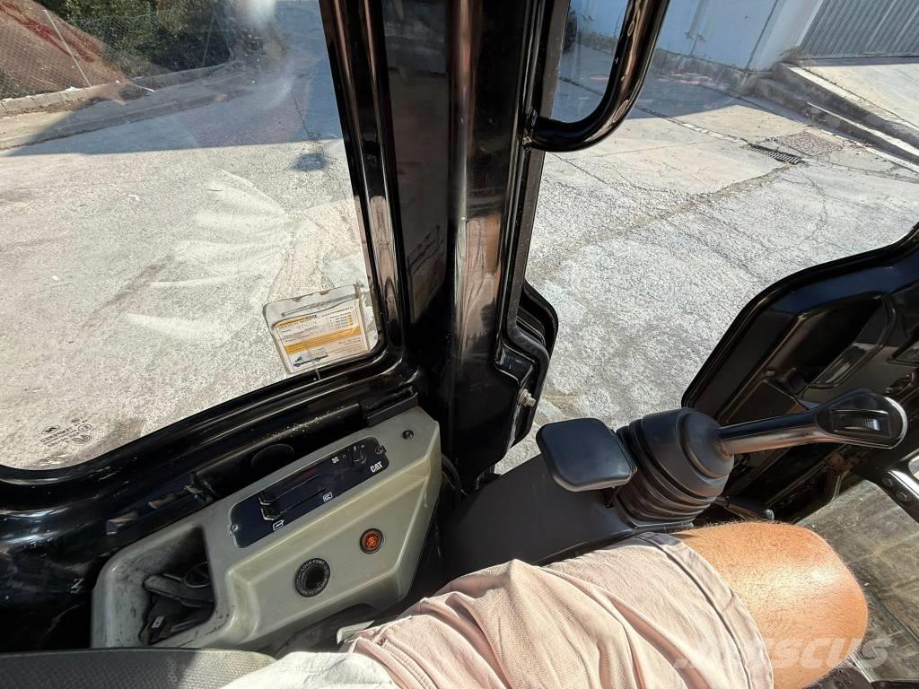 CAT 304 E Mini rýpadlá < 7t