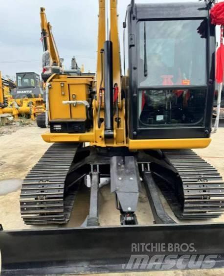 CAT 307E2 Pásové rýpadlá