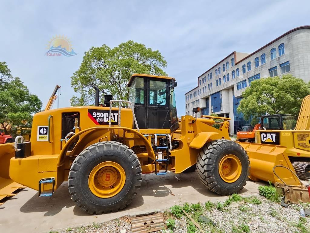 CAT 950 GC Kolesové nakladače