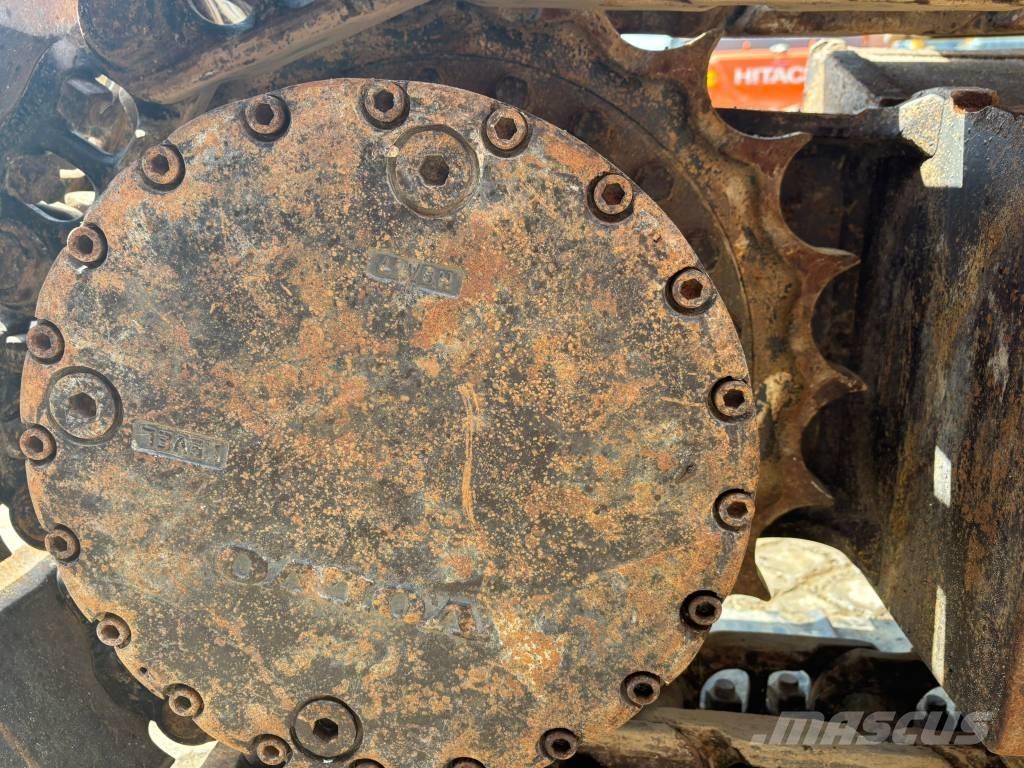 Volvo EC 210 C L Pásové rýpadlá