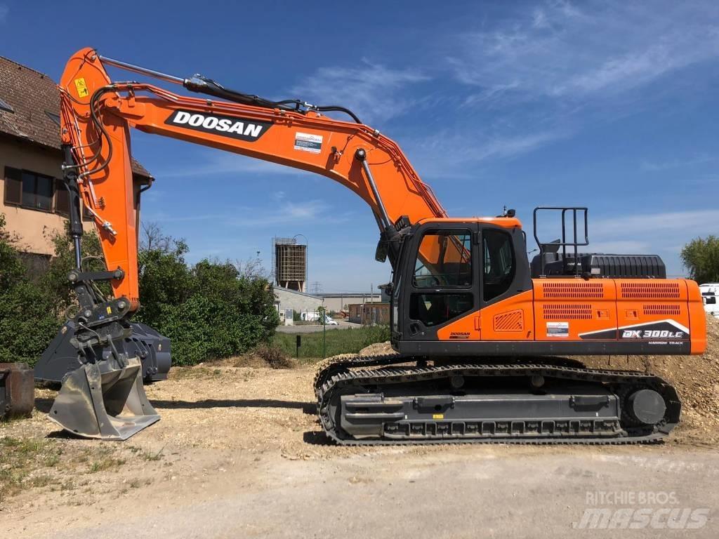 Doosan DX 300 LC-7 Pásové rýpadlá