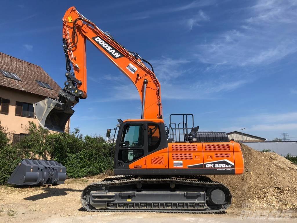 Doosan DX 300 LC-7 Pásové rýpadlá