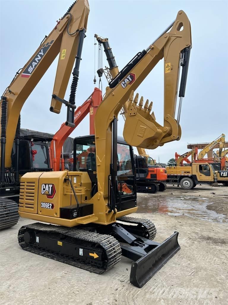 CAT 306 Pásové rýpadlá