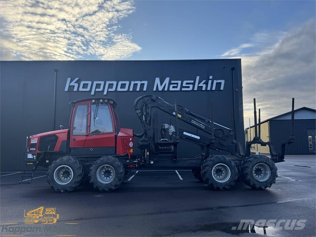 Komatsu 855 Lesné traktory