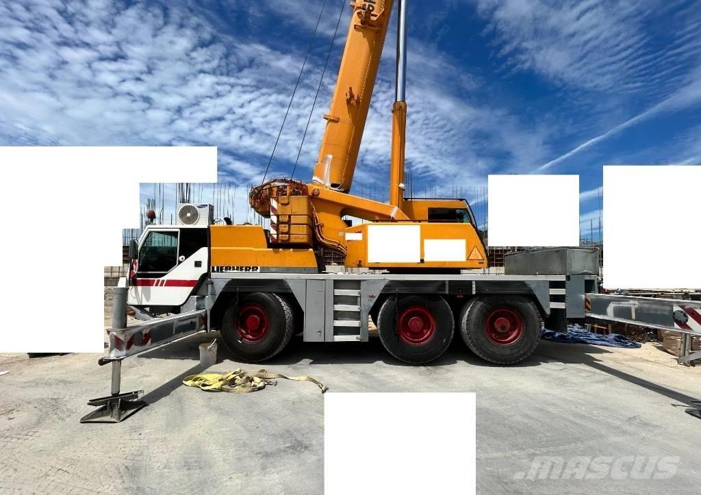 Liebherr LTM 1055 Univerzálne terénne žeriavy