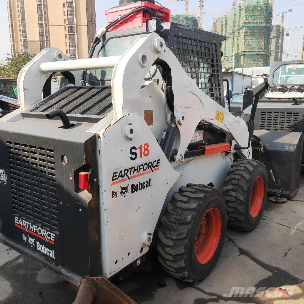 Bobcat S18 Šmykom riadené nakladače
