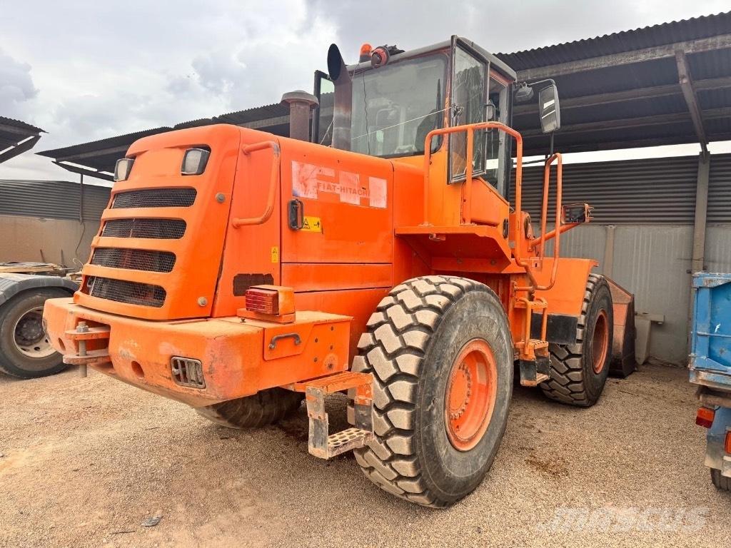 Hitachi W 170 Kolesové nakladače