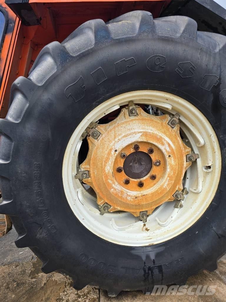 Fiatagri 1880 DT Traktory