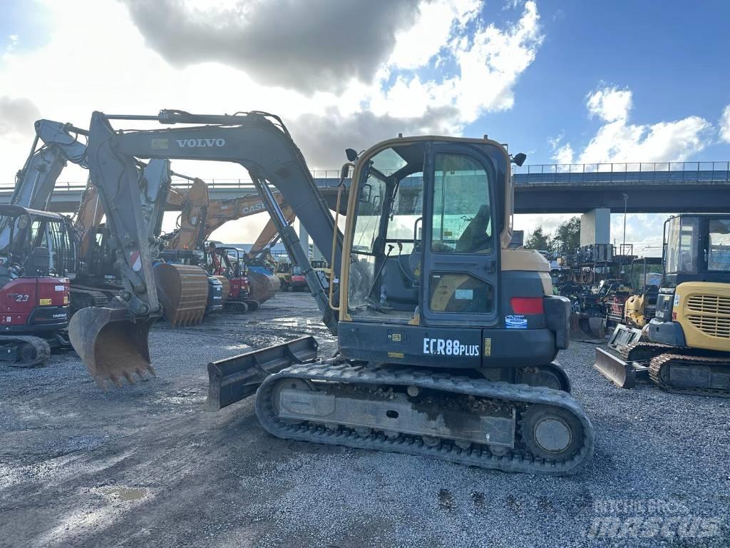 Volvo ECR 88 Midi rýpadlá 7 t - 12 t