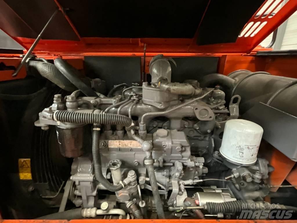 Hitachi ZX 70 Midi rýpadlá 7 t - 12 t