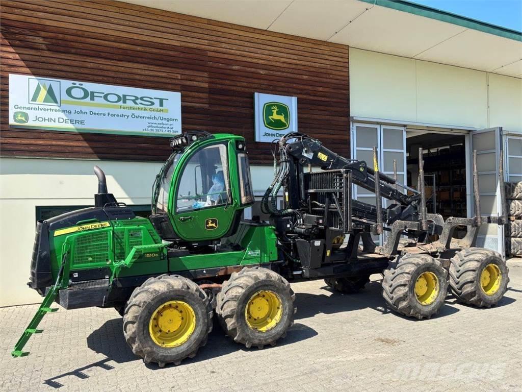 John Deere 1510 G Lesné traktory
