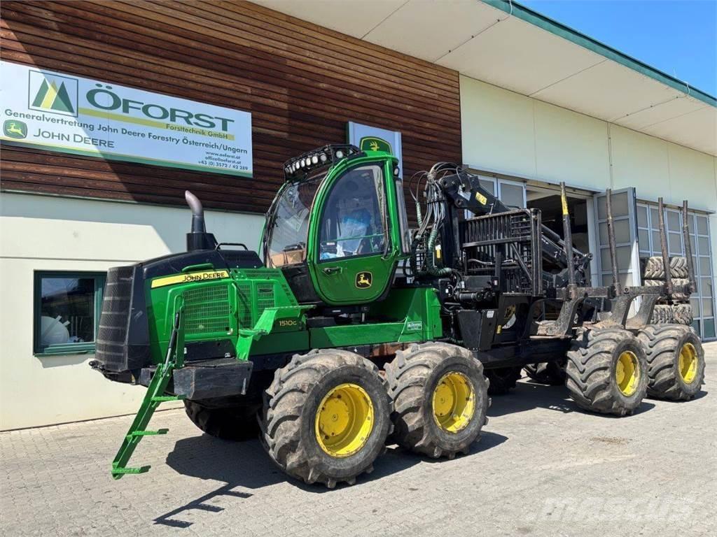 John Deere 1510 G Lesné traktory