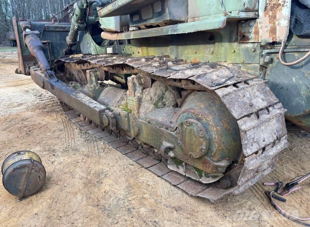 CAT D 7 E Pásové dozéry