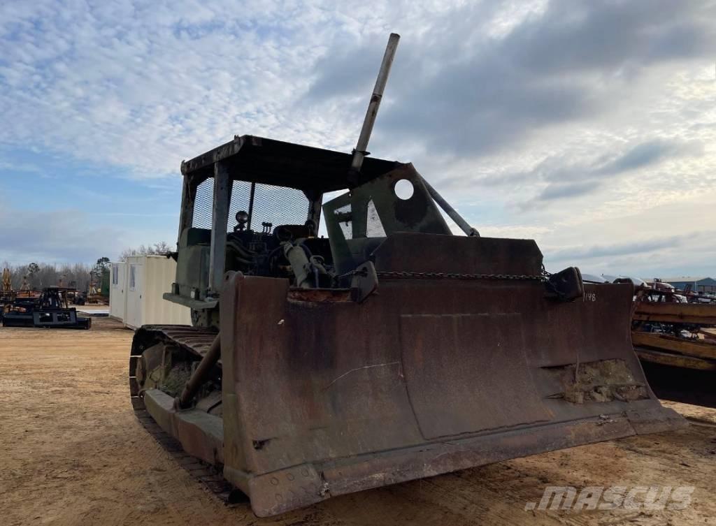CAT D 7 E Pásové dozéry