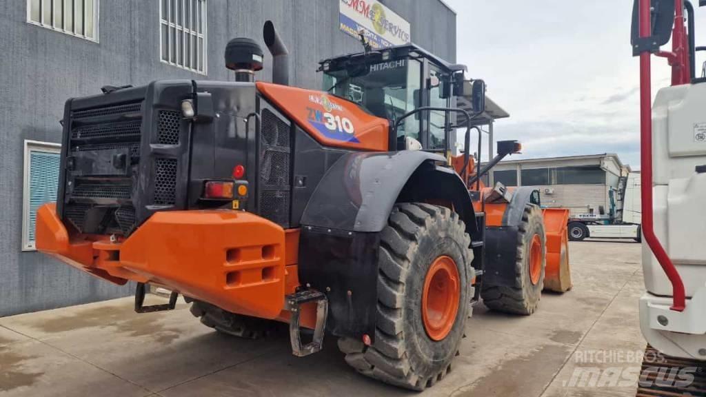 Hitachi ZW 310-6 Kolesové nakladače