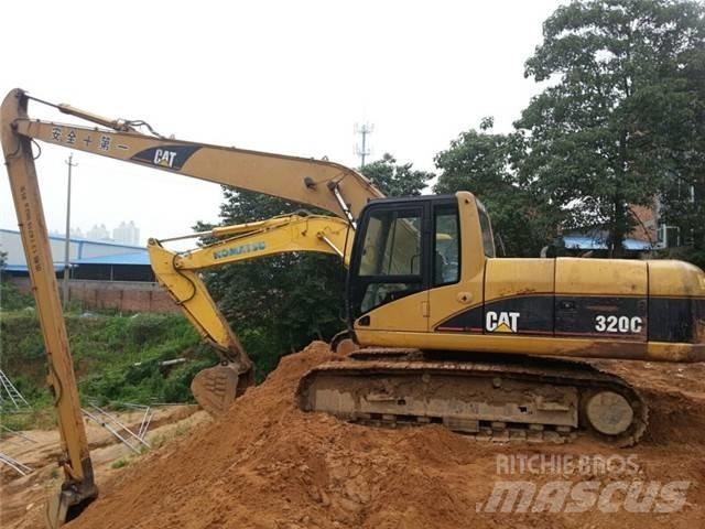 CAT 320 C Rýpadlá s dlhým dosahom