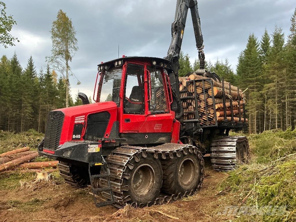 Komatsu 845 Lesné traktory