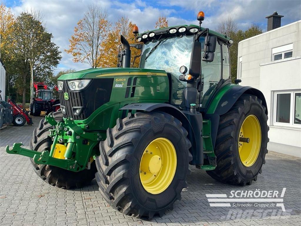 John Deere 6230 R Traktory
