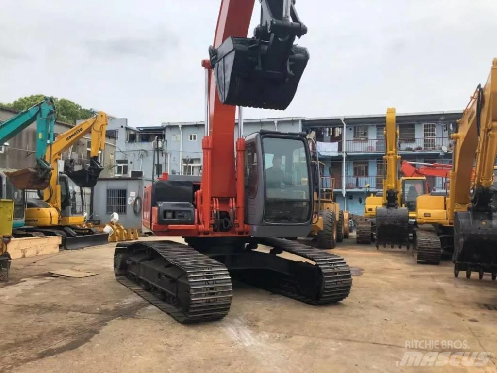 Hitachi ZX 210 Pásové rýpadlá