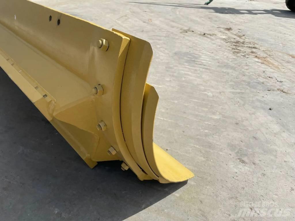 CAT 12H Moldboard Radlice