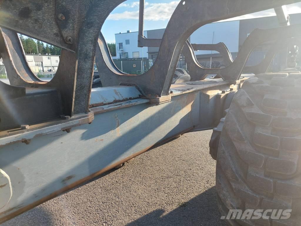 Sampo-Rosenlew FR 48 Lesné traktory