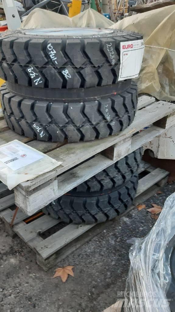 Mitas 7.50-15 Pneumatiky, kolesá a ráfiky