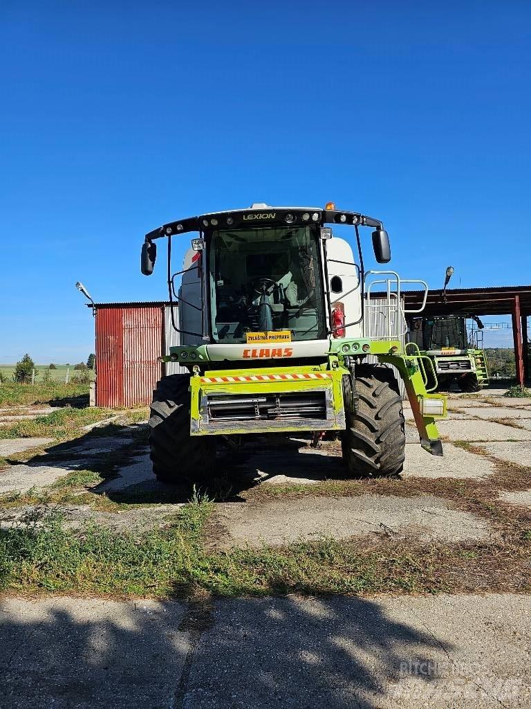 CLAAS Lexion 660 Kombinované zberacie stroje