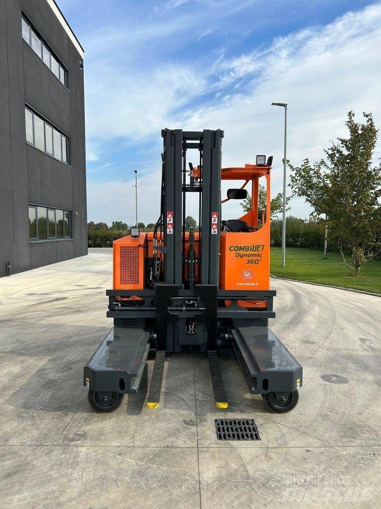 Combilift MR4 4 cestné vysokozdvižné vozíky