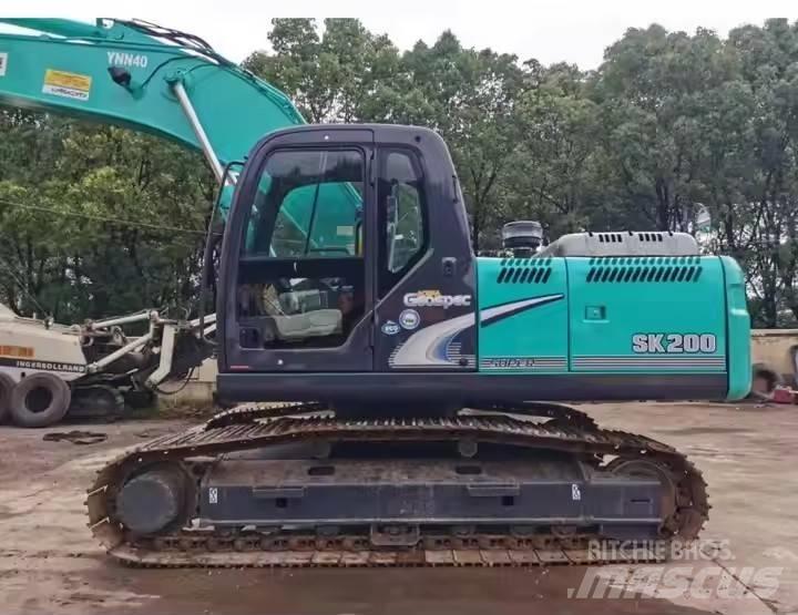 Kobelco SK200 Pásové rýpadlá