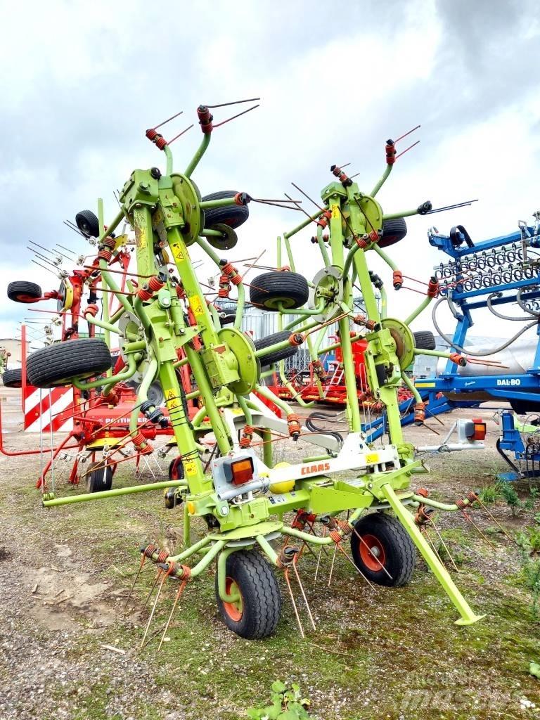 CLAAS Volto 870 Obracače a zhrabovače sena