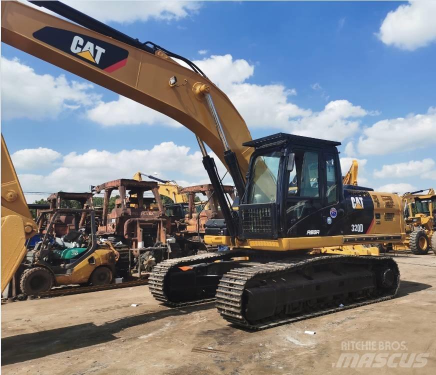 CAT 320 D Pásové rýpadlá