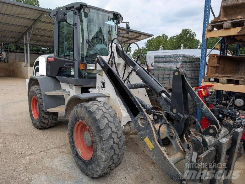 Bobcat TL 120 Kolesové nakladače