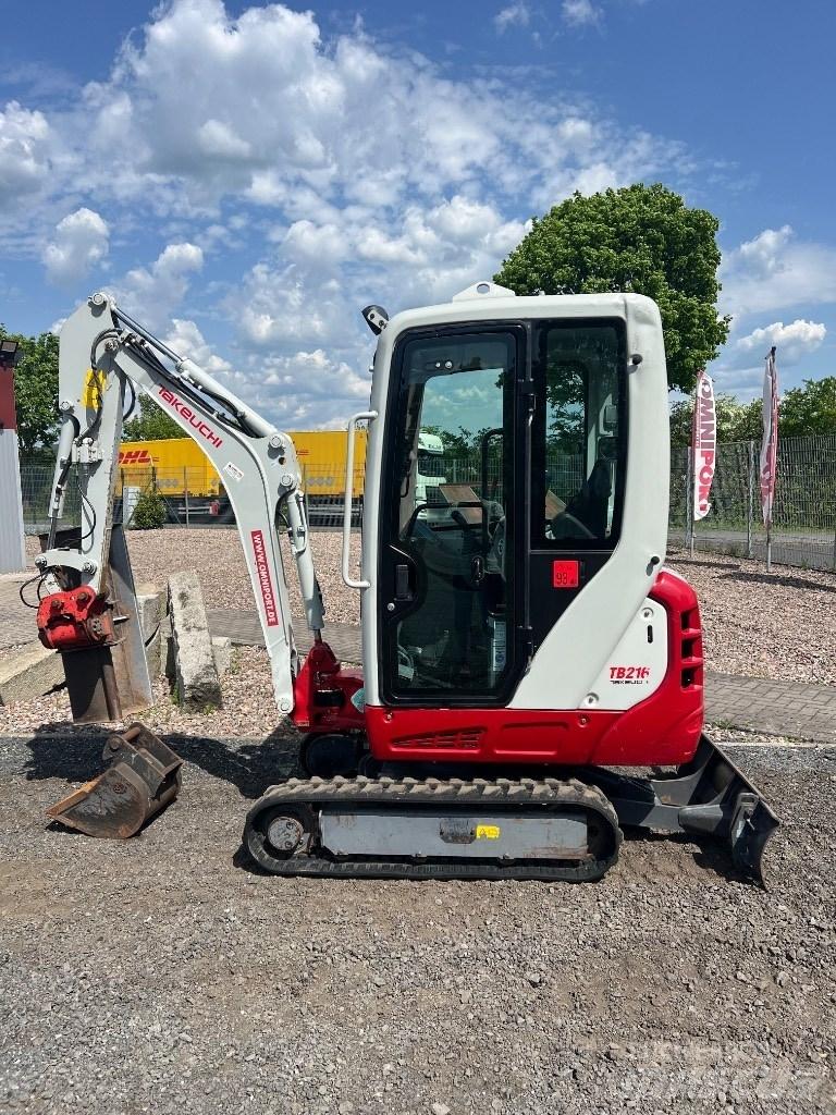 Takeuchi TB 216 Mini rýpadlá < 7t