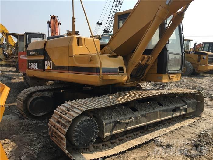 CAT 320 B L Pásové rýpadlá
