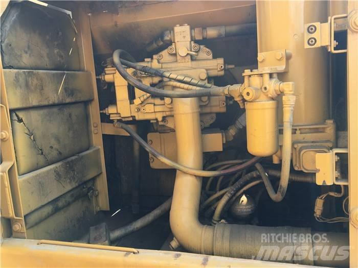 CAT 320 B L Pásové rýpadlá