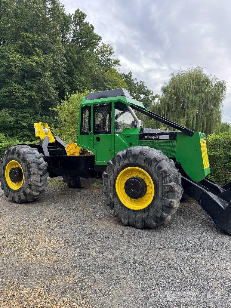 Timberjack 450B Lesné traktory