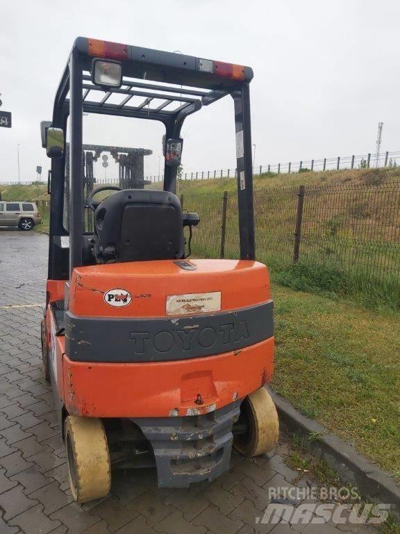 Toyota 7 FB MF 25 Akumulátorové vozíky